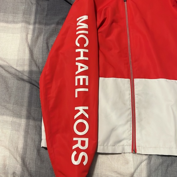 Michael Kors wind breaker - Picture 2 of 4